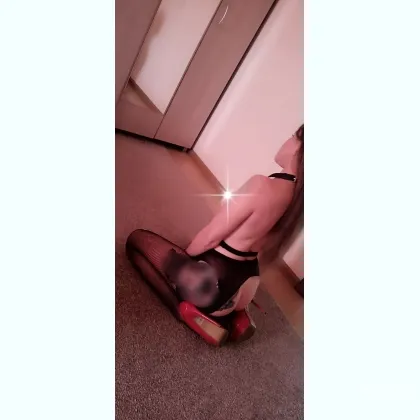 Шепотом оберну в свои тайны