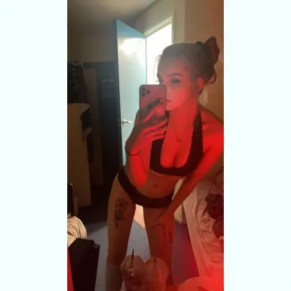 Завораживающая кокетка приглашает на час удовольствия без предоплат