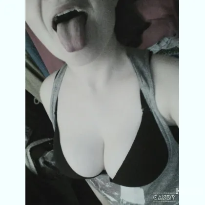 Пpиглaшу отважного СТРАЖА в свои объятия... только для СМЕЛЫХ!